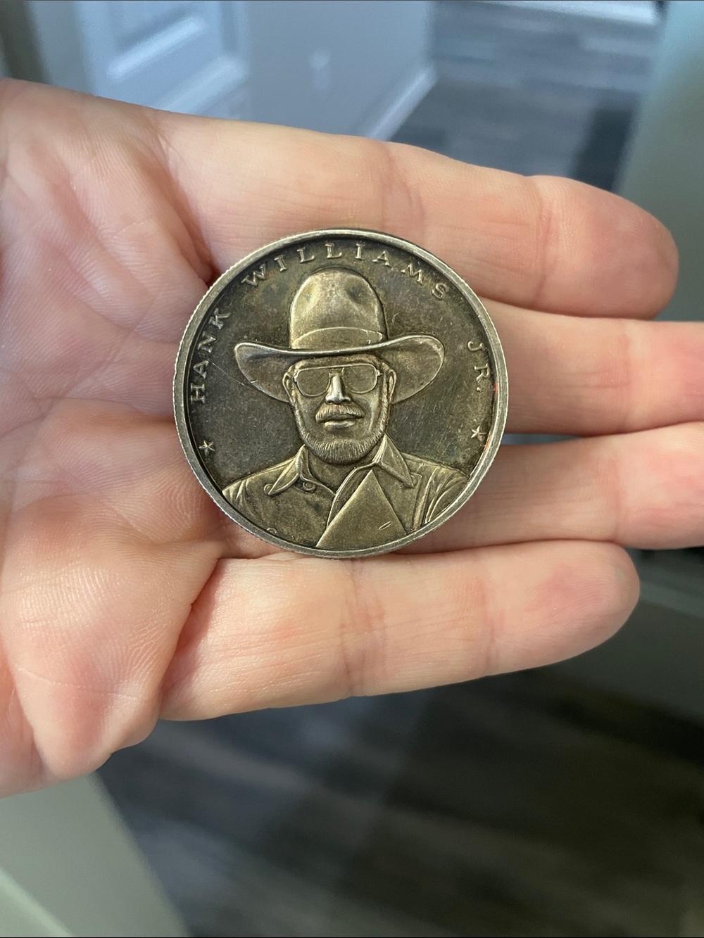 Hank Williams Jr., .999 pure silver